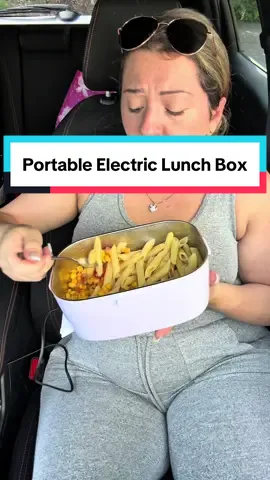 Portable heated lunch boxes. I feel like this is even more handy come fall season when theirs less fruit salad and summer foods being made. It really helps with being consistent on your diet and meal prep. #heatedlunchbox #portableheatedlunchbox #portablelunchbox #electriclunchbox #portableelectriclunchbox #tiktokmademebuyit #tiktokshopbacktoschool #tiktokshopcreatorpicks #tiktokshopfinds 