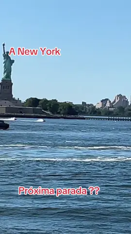 Vamos a divertirnos a New York 🗽 quien más quiere venir próxima parada ?? Adivinen #newyork #nyc #diversion #positivity 