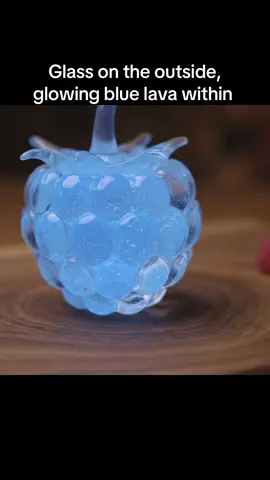 The sound of breaking glass and flowing lava 🌋 #asmr #oddlysatisfying #satisfyingvideos #cuttingasmr #glassfruit #lavaasmr #glassfood #asmrsounds #asmrforsleep 