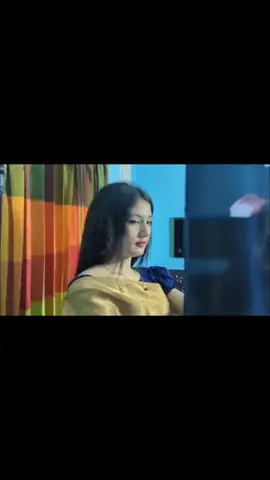 জানো প্রিয়, খুব ইচ্ছে করে তোমাকে শক্ত করে জড়িয়ে ধরি। ইচ্ছে করে তোমার কাছে বসে তোমাকে মন প্রাণ ভরে দেখি।.. ইচ্ছে করে তোমার হাত ধরে পথ চলি। ইচ্ছে করে তোমার কাছে বসে মন উজাড় করে তোমার সাথে কথা বলি।  কিন্তু কিছু করার নেই, চাইলেও এই ইচ্ছে গুলো পূরণ করতে পারি না, কারণ আমাদের যে Long distance relationship...🥺