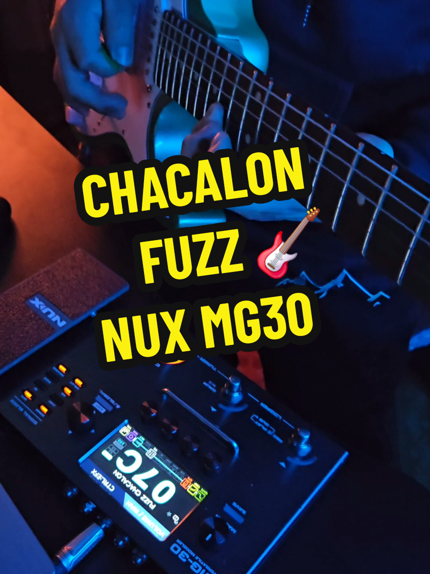 Chacalon - Triste y Abandonado 🎸🎶🎵 #chacalon #cumbiaperuana🇵🇪  #chichaperuana  #presets  #nuxmg30 