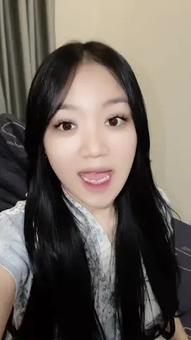 mending cari cuan lah #tiktokviral #cewekcantik #trending #fouryou #fyp #