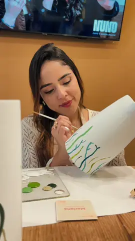 Plan con amigas para desconectar 🧑‍🎨🎨👩‍🎨 #ceramica #pintura #trujillo #girls #peru #creatorsearchinsights 