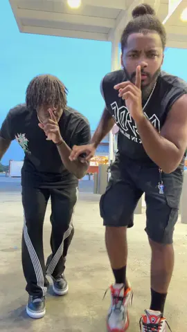 CHILLLLL @G.smooth 😂🔥. #fyp #fypシ #foryou #viral 