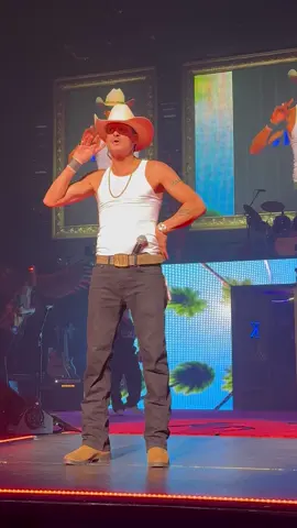 Found another one from OKC while browsing thru my phone today. Cuz I wanna be a COWBOY, Baybee!! Enjoy🤘😎🔥 #kidrock #foryou #americanbadass #cowboy #fyyy #concerttok #kidrocktiktok #okc #2025kidrockchronicles 