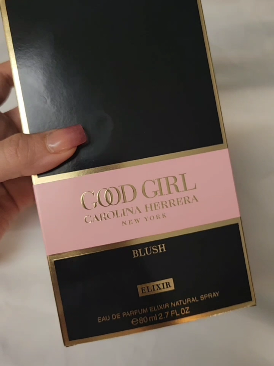 Good girl blush elixir, un perfume avainillado con toques amaderados. #mandarina #carolinaherrera #goodgirl #perfumes #perfumetok #vainillagirl #sensual #girlytok 