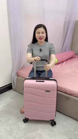 Đẹp thực sự. E ưng lắm luôn á #vali #MIA 