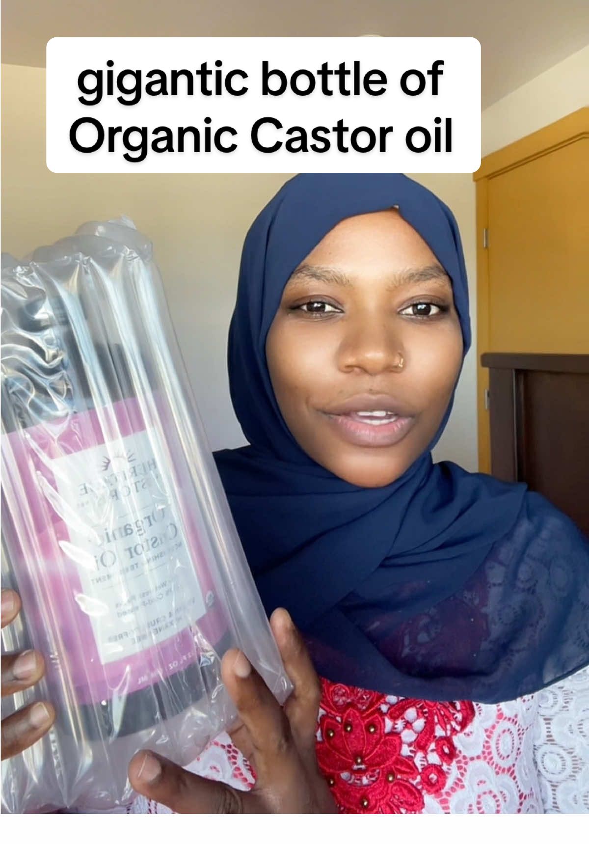 I feel so ripped off I was paying this much for the small bottles 😭   @The Heritage Store  #castoroil #largecastoroil #glassbottlecastoroil #heritagestorecastoroil #haircareroutine #SelfCare #castoroil #haircare 