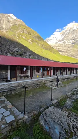 Beautiful weather at ABC 4130M ☘️💚  #abctrek #gaughar_🏡🏡 #appaphotography #traveltiktok 