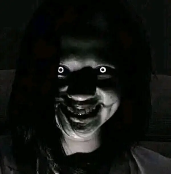 scary picture that can give nightmare (dont look at night) use to prank friends 