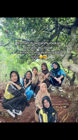 #CapCut #lewatberanda #fyppppppppppppppppppppppp #fypシ゚viral #greenscreen #berhatiiblis #trendingtiktok 