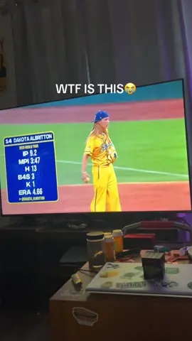 WAS NOT EXPECTING THAT😭 I DIDNT REALIZE THIS WOULD GO VIRAL😭 PLEASE CHECK OUT MY MUSIC AND LINKS IN BIO❤️❤️❤️#222lsd #savannahbananas #baseball 