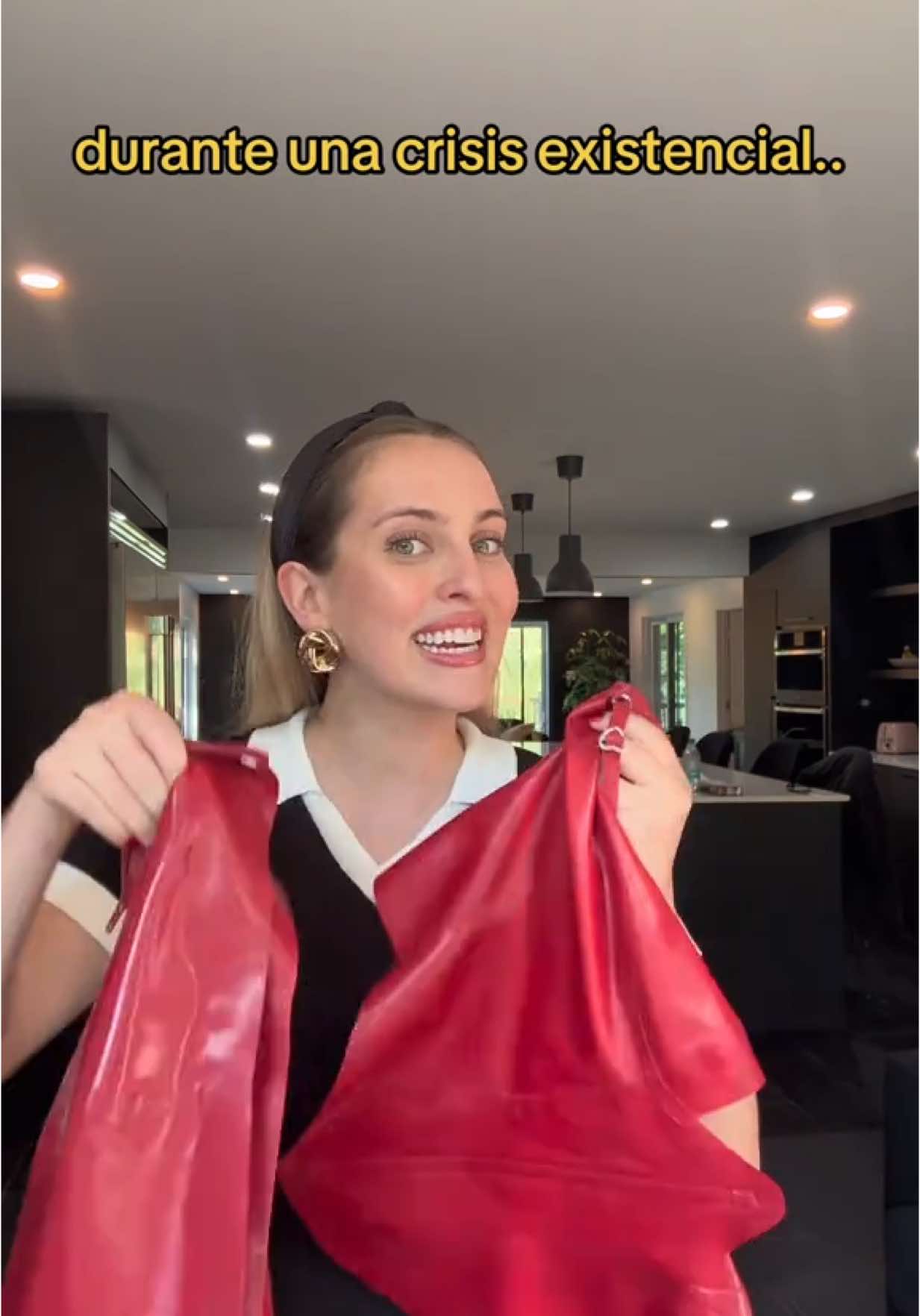 Mi actividad física de hoy JAJAJAJA pero no manches quedé así 👁️👄👁️ @Kylie Jenner @KHY #humor #outfit #khy #kimrixs 