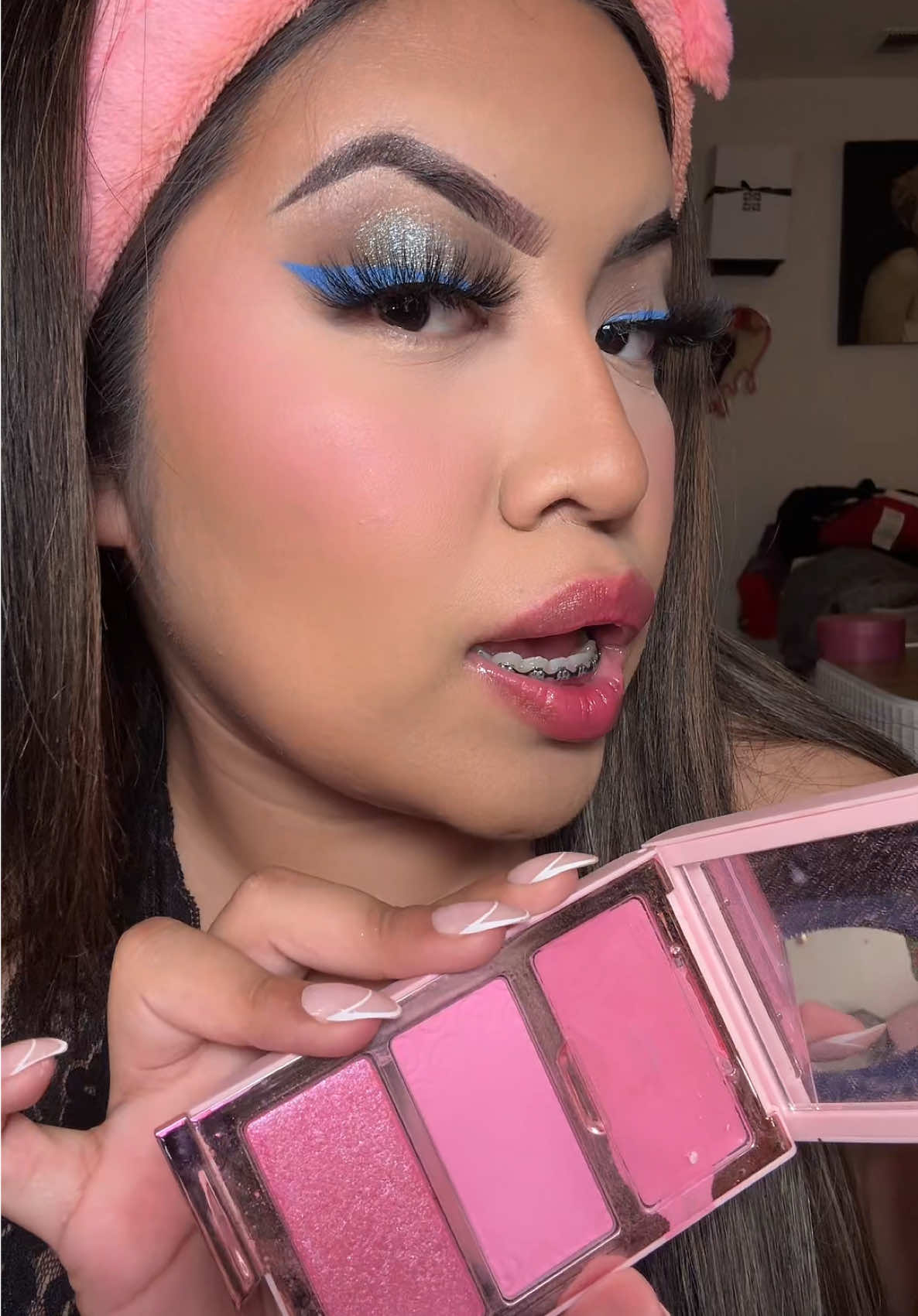 @ONE SIZE BEAUTY 🩷🌸💖 #pinkblush #pinkblushlovers #pinkblusher #onesizebeauty #onesizesettingspray #onesizesettingpowder #onesizeblush #creators #tiktokshopfinds #trending 