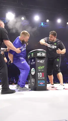 Only needed ONE ☝️  @Zakir Naimanbayev 🇰🇿 ends it in the first round  Tune into $VET #PowerSlap14 NOW on YouTube