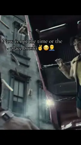 bro was so joyous💔 #fypシ #h #viral #re #alphamale #funny #joke #theflash #ezramiller #zacksnydersjusticeleague #zsjl #giftok 