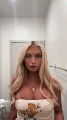 🕺