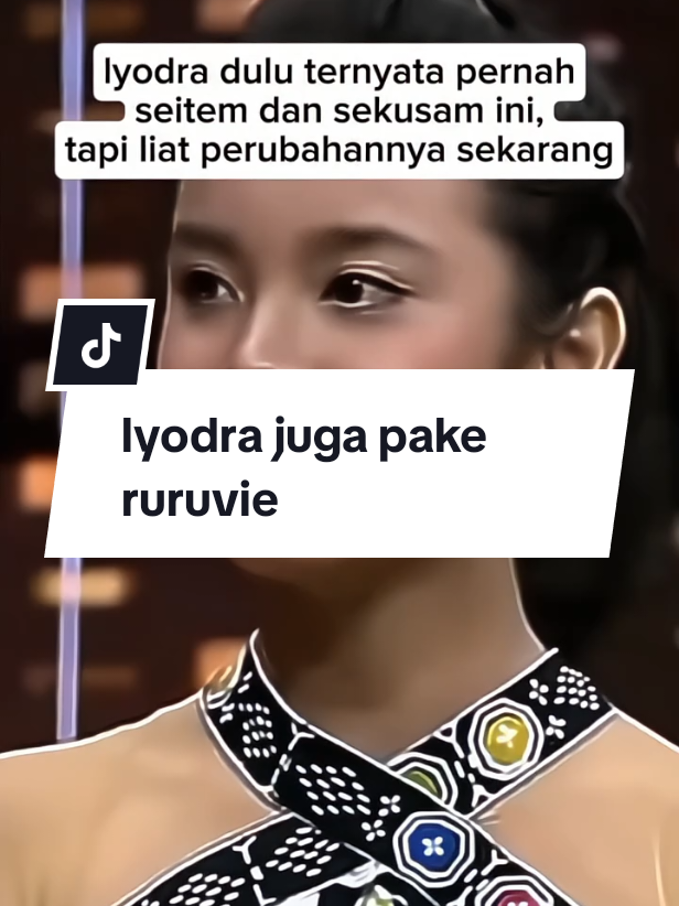 yuk cobain produknya#pencerahkulit #viralvideo #trending #ruruvie #whitening #skinwhitening #skin #foryourpage #skincare #foryou #fypシ #kulitcerah #kulitkusam #suplemenkulit 