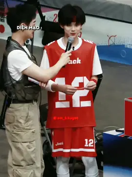 : Bé nó hoà nhập nhanh hơn t nghĩ á bâyy=))) #chensihan #trantuhan #tfgiatộcf4 #fyp #xuhuong #xuhuongtiktok 