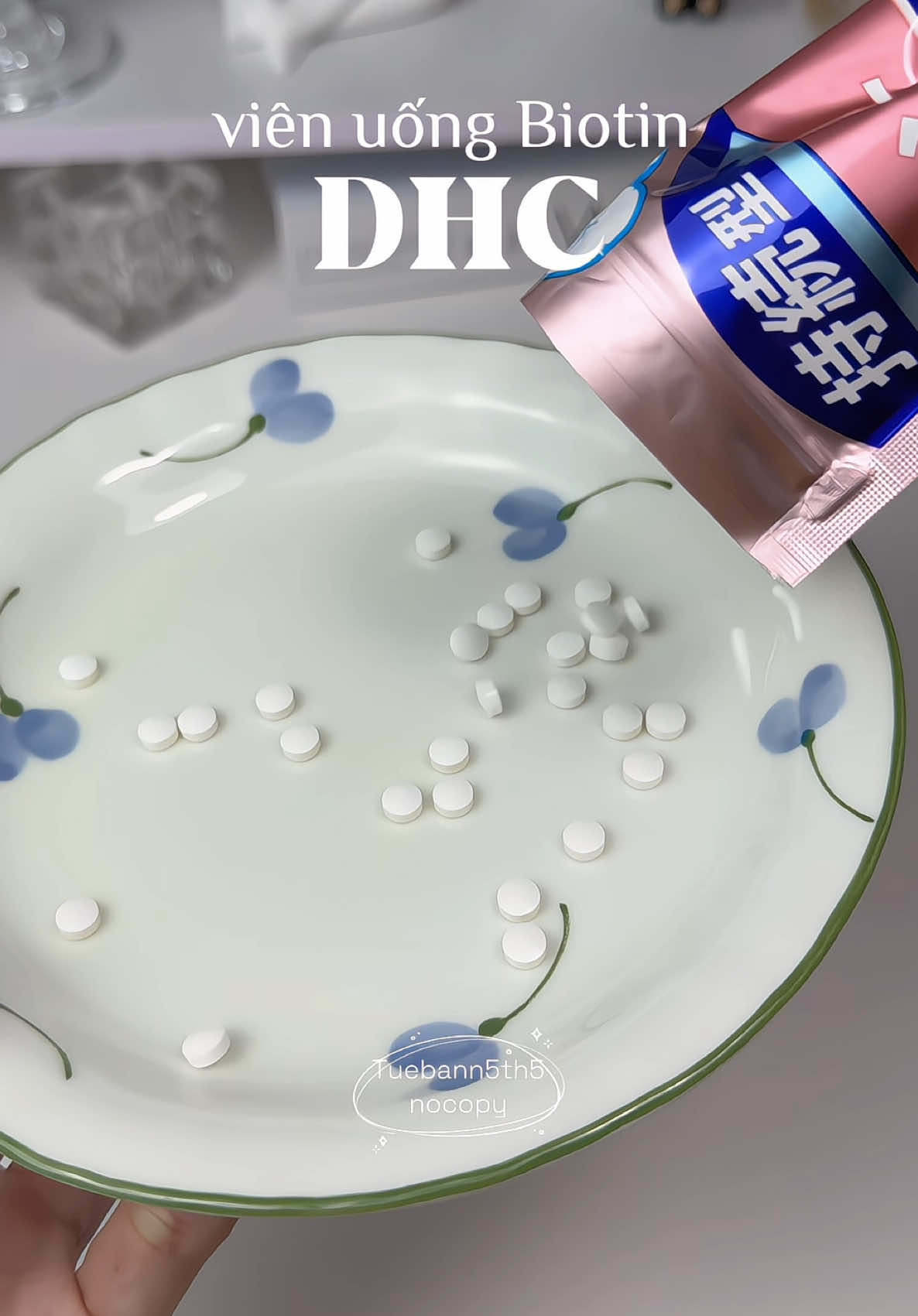 Viên uống Biotin DHC hỗ trợ giảm gãy rụng giúp tóc mọc nhanh, chắc khoẻ hơn #DHC #biotin #unboxing #dhcvietnam #vienuongdhc #khoetrongdepngoai #vienuongbiotin #biotindhc #tockhoe #depcungbiotin #chamsoctoc #muataitiktokshop #fypシ #viralvideo #xh                          #tuebangiviu #foryou 