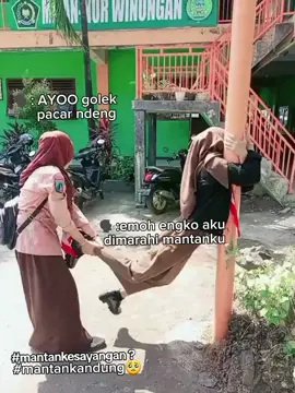 #fy #mantan #fotolive #moots? #4you #fyp #pasuruanjawatimur #topibiru 