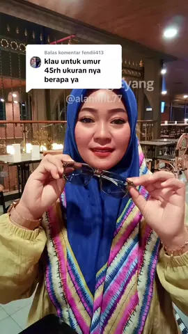 Membalas @fendii413 Kacamata Baca Dan Jalan Viral #kacamata #kacamatakeren #kacamatabaca #kacamataplus #kacamatabacadanjalan #kacamatabacaautofokus #kacamataphotocromic #videoviralitiktok 