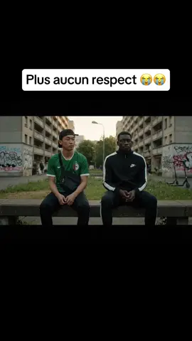 Le pauvre ils l’ont laissé par terre 😭 #ia #influenceuria 