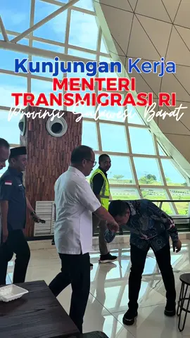 Kunjungan kerja menteri transmigrasi @iftitahsulaiman di provinsi sulawesi barat.  #sulawesibarat  #sdk #sdkjsm #suhardiduka #sulbar #gubernur #gemasdk #pekaki #salimmengga #jsm #trasmigrasi #indonesia 