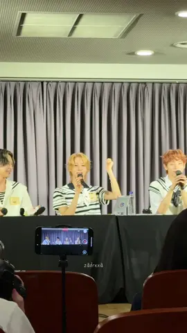 he is so cute #kpop #xlov #kpopfyp #fansign #rui 