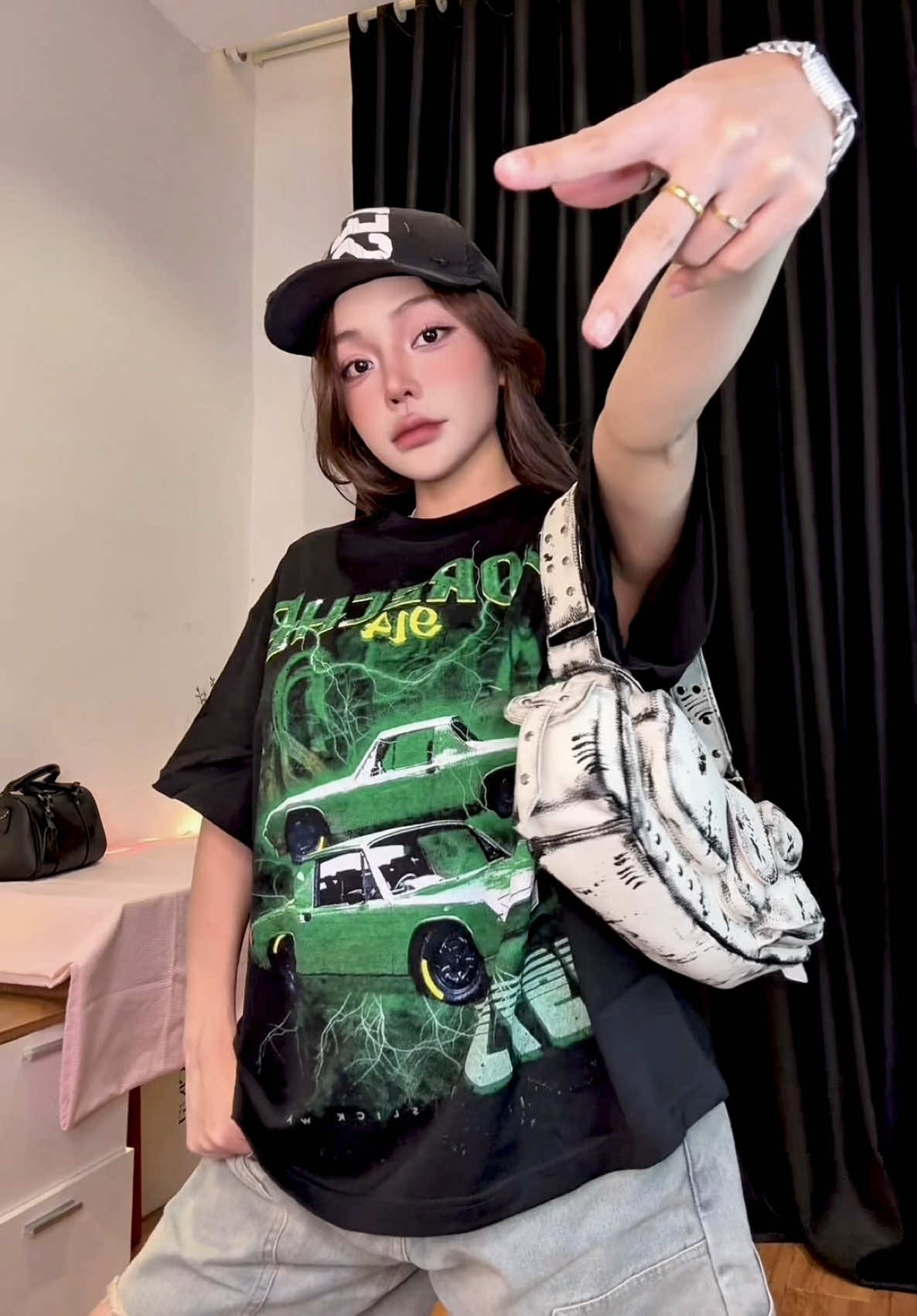 Em nói thiệt vì cái hình in nó chất quá mà phải muốn có một cái đó anh em  @THE SLICK WAY #aothun #quan #theslickway #outfit #phoido #genz 