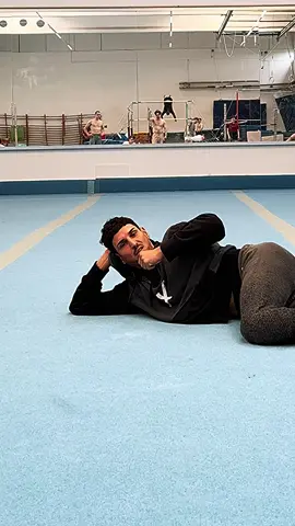 What the 🤯 watch what he can do 🦅 tag someone who need to learn this move 💪 #tricking #finley #mrsus #patrox #comedy #stunt 
