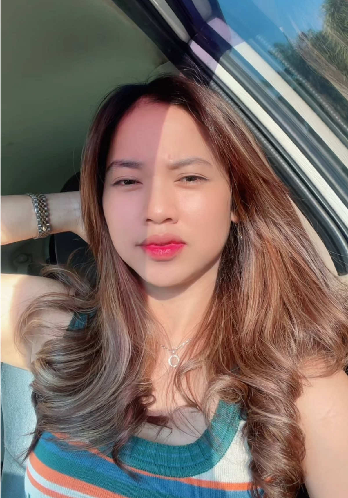 Cahaya ilahi wkwk