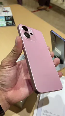 Mana nih yang kemarin2 tanyakan Warna Pink nya. 😎#fyppppppppppppppppppppppp #fypシ #fyp #kosreno14a5 #oppoindonesia #oppoinstore #reno14series 
