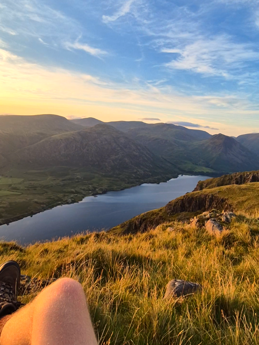 Had a beautiful view for the sunrise last night looking over Wastwater. 10/10 view, I would say. #travel #lakedistrict  #hikingadventures #Outdoors #nature #peace 