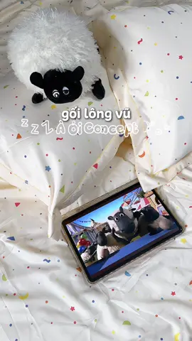 nằm gối xịn cái là ngủ ngon hơn hẳn 💤 #nhaxinhcunghoevan #aoiconcept #goilongvu 