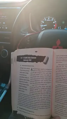 Baca Buku Adalah Return of Investment Paling Tinggi. ~Raditya Dika~ #motivasidiri #SelfImprovement #pengembangandiri #sulut #boltim #ktg 