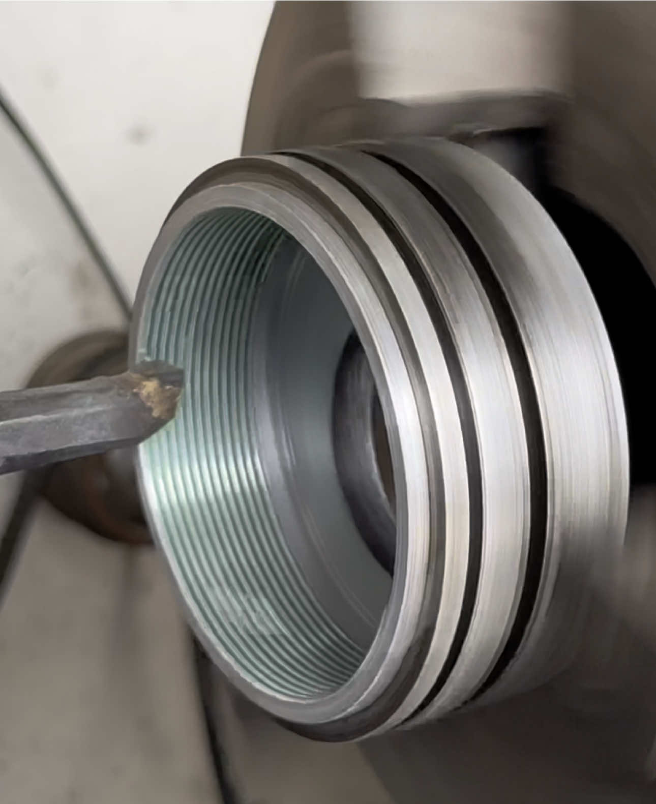 Heavy truck broken engine piston repairing… #broken#truck#engine#piston#repairing