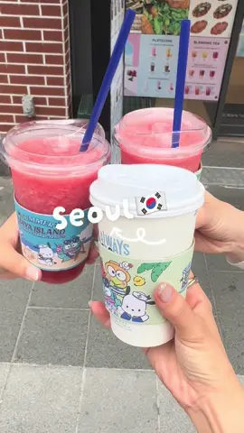 cheers~~~🥂 𓈒𓂂𓏸渡韓記録に撮ってみたよ！！ 実は1日目の夜からしか撮ってなくて、前半撮るの忘れてたっていう...😂編集したらめっちゃ短くなった🥲 明洞のオリヤンで無料でもらったポーチ可愛すぎない？これ絶対みんなもらうべき！！🫶 持ってきてた日焼け止めが一緒だったのもすごい！後半には、愛用のリップも載せてるよ💄✨ ⁡ #渡韓記録 #乾杯 #cheers ⁡
