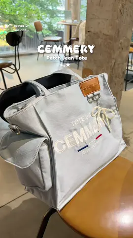 Sao mà tui muê túi nhà này quá điii 🫧👀 #cemmery #patchjeantote #bagtote #tuixach #genzstyle 