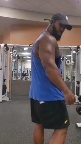 IM 47 AND IN STUPID GOOD SHAPE! NO EXCUSES!!##mrgetyouright #fit40s #personaltrainer #breyzfitness 