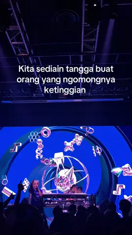 Takut nya susah turun #fyp #fouryoupage #infopartyjogja #golddragonjogja #partyjogja 