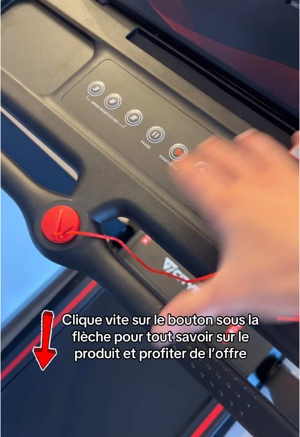 Sport à la maison, sans contraintes / Accessible à toute la famille / Prix vraiment canon (-de 200€) tu peux payer en 4X sans frais / Gain de place et praticité / Suivi des progrès avec l'appli/  Bluetooth pour la musique / Livraison gratuite De 1 à 12kms/h , inclinable à 8% , pliable pour le rangement, poids max 120 kg  Pour la marche, la marche rapide ou la course 🏃  NE PASSE PAS À CÔTÉ DE CETTE OFFRE !!  Produit reçu gratuitement, je touche une commission si tu l’achètes ici sur tiktok shop via la vidéo , prix constaté au moment du post : peut varier  #tiktokshopfrance #tapisdecourse 
