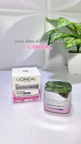 Muốn da sáng mịn đều màu thì rinh em này liền nha 🫶 #kemduong #kemduongtrangda #kemduongbandem #loreal #lorealparis #skincare #duongtrang #review #xuhuong #lunariviu03  