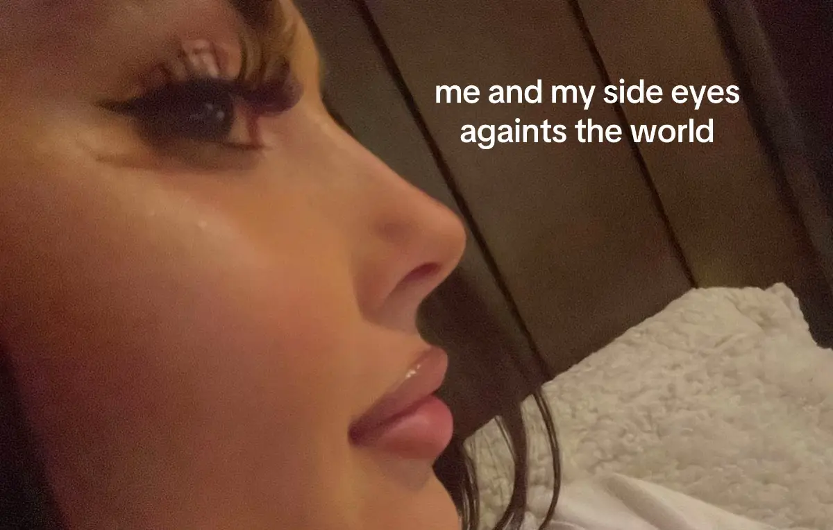 Me and my sideeye🙂‍↕️ #sideeye #me #personality #xzybca #fyp #viral 