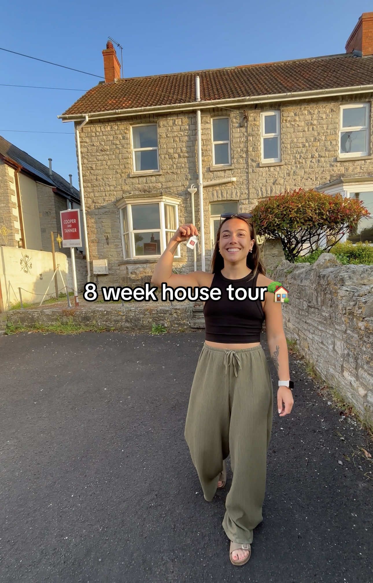 8 week house tour🏡  #housetour #auction #renovation #property #propertyladder #homeowner #homerenovations #homereno #victorianhouse #solobuyer #renovationproject#homerenovationsonabudget #Home #renovations #DIY