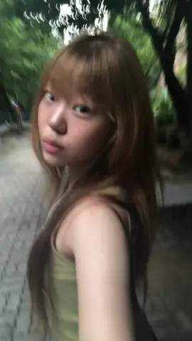 많은 추억을 돌아보게 되는 여름 . .  Zz #fyp #Summer 