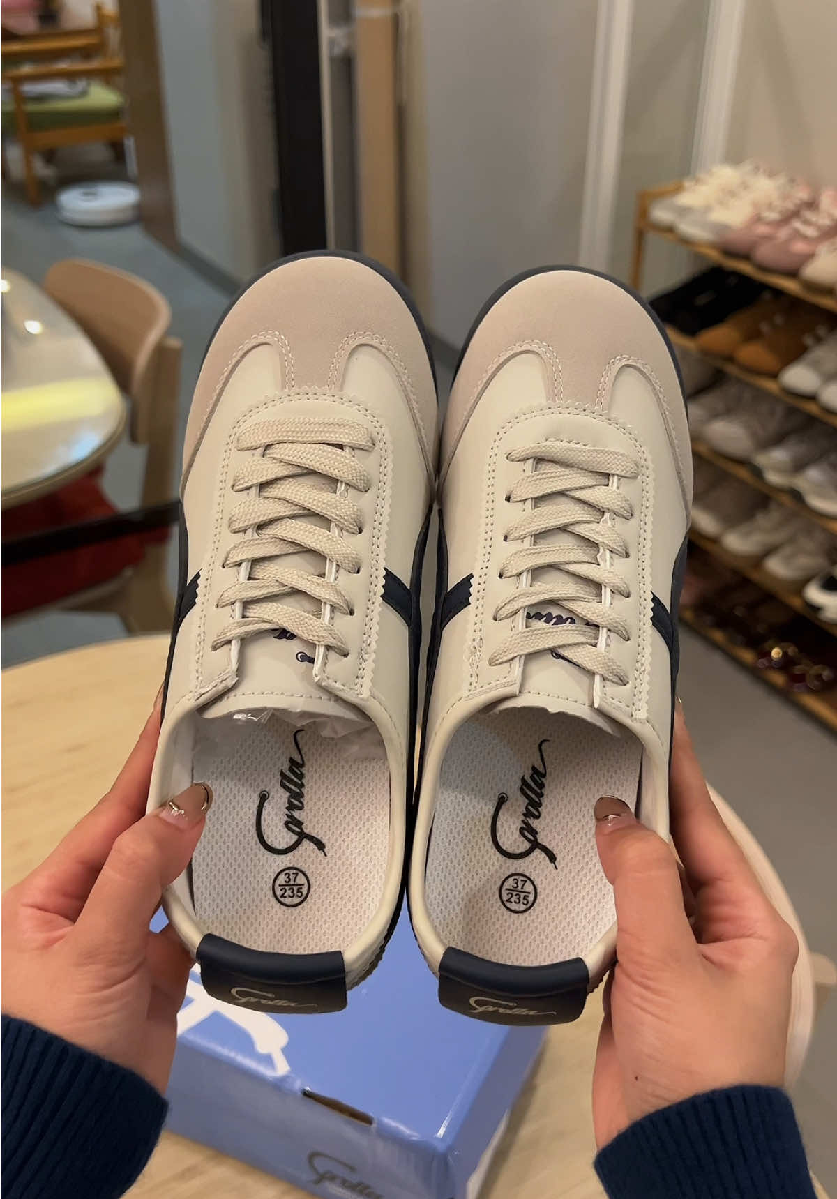 💙✨ #fyp #fypph #corolla #corollashoes #shoes #sneakers #sapatos #basicshoes #shoesrecommendation #giftideas #pinay #pinoy #womenshoes  #shoeslover #shoestyle #OOTD #paydaysale #whiteshoes #whiteoutfit #ootdinspo #navyblue #blueshoes 