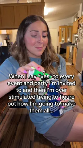 My calendar is my dream and my nightmare all in one… #relatable @Sarahbellendir 