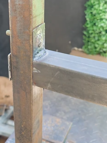 I hope this work is useful for everyone. #welding #metalwork #diy #fabrication #tipsandtricks #cuttingskills 