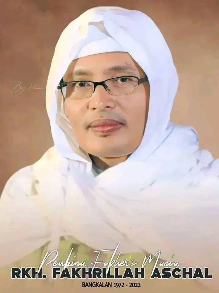 Amalan Sholawat agar rizkinya lancar RKH. Fakhrillah Schal.. 